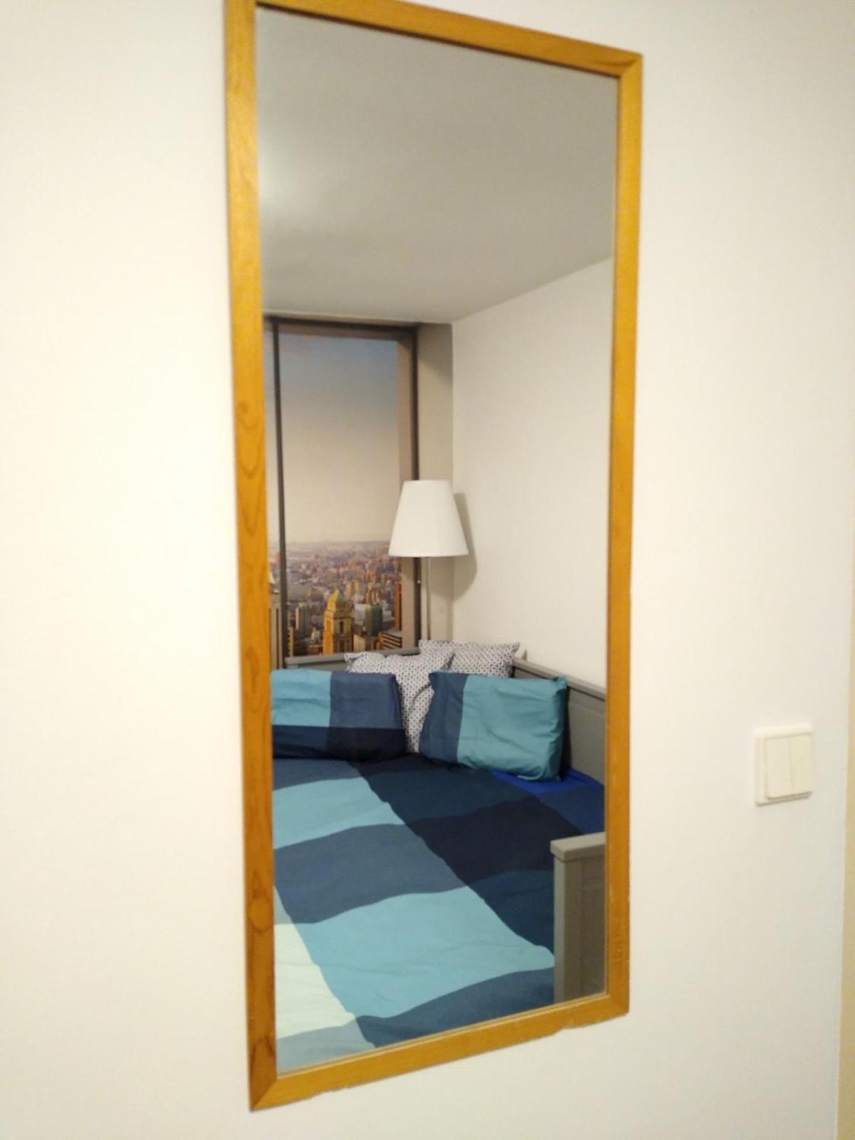 Basic Underground Apartments Next To The Center - Best Tram Line, Cool Local Area 프라하 외부 사진